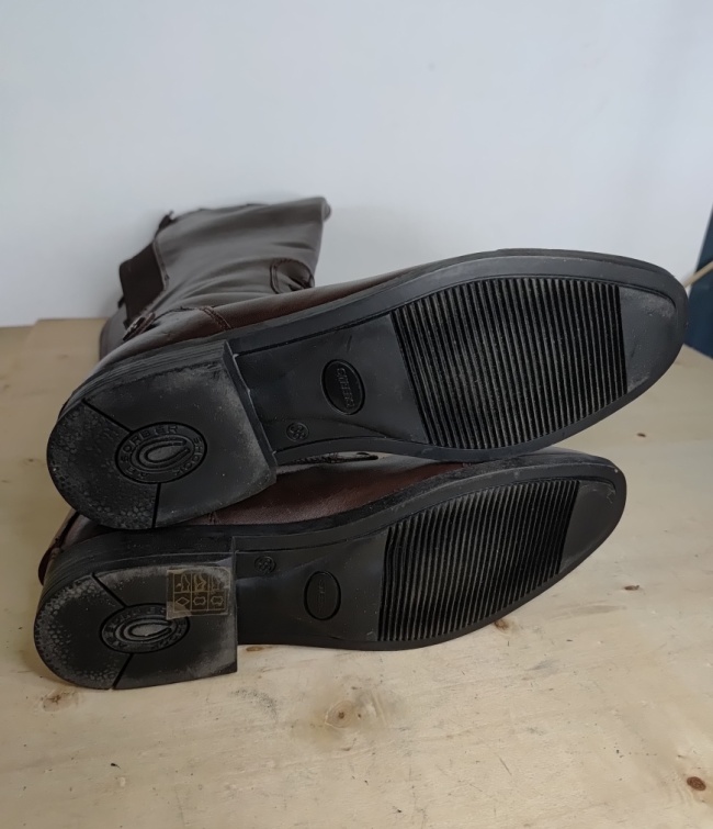 20250925_104735_1948837090